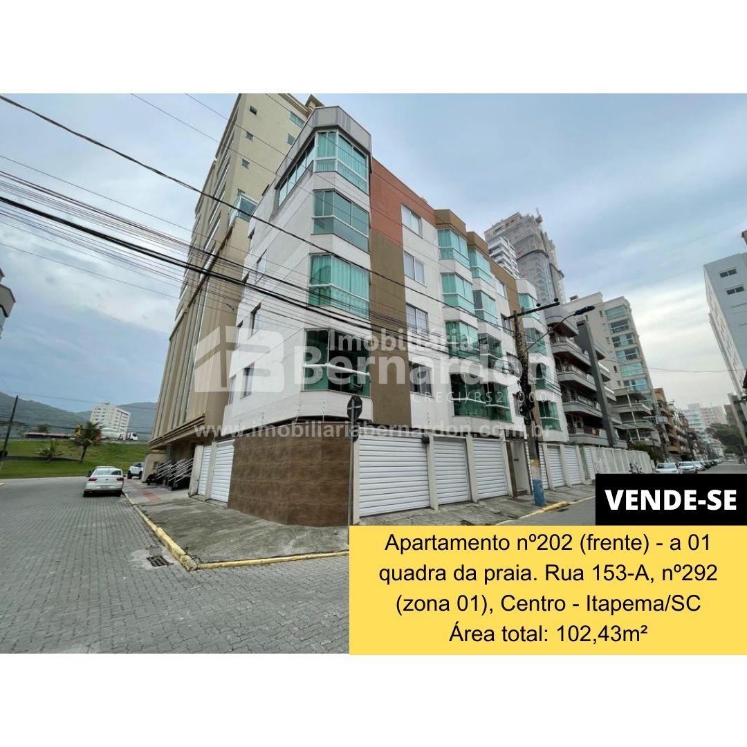 Imagem: Apartamento nº202 (frente) à 01 quadra da praia, Centro de Itapema/SC.